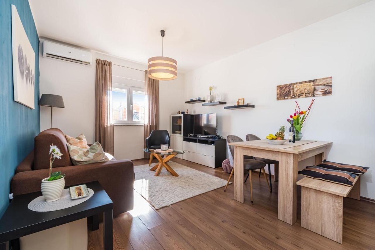 Apartment Karla Zadar Exterior photo